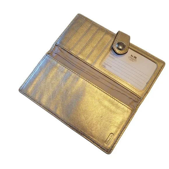 COACH Laura Signature Secret Admirer Tote with Wallet - Picture 13 of 15